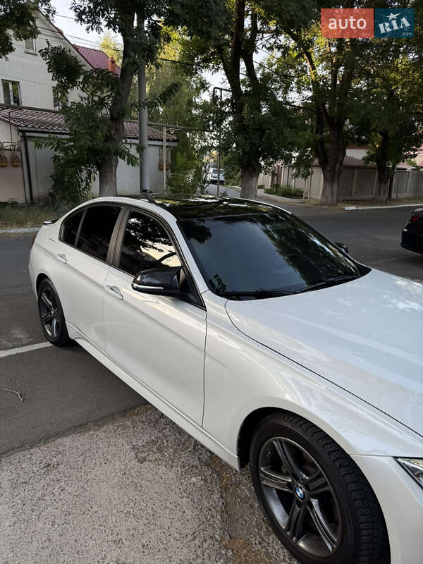 Седан BMW 3 Series 2015 в Одессе фото 10 Седан BMW 3 Series 2015 в Одессе