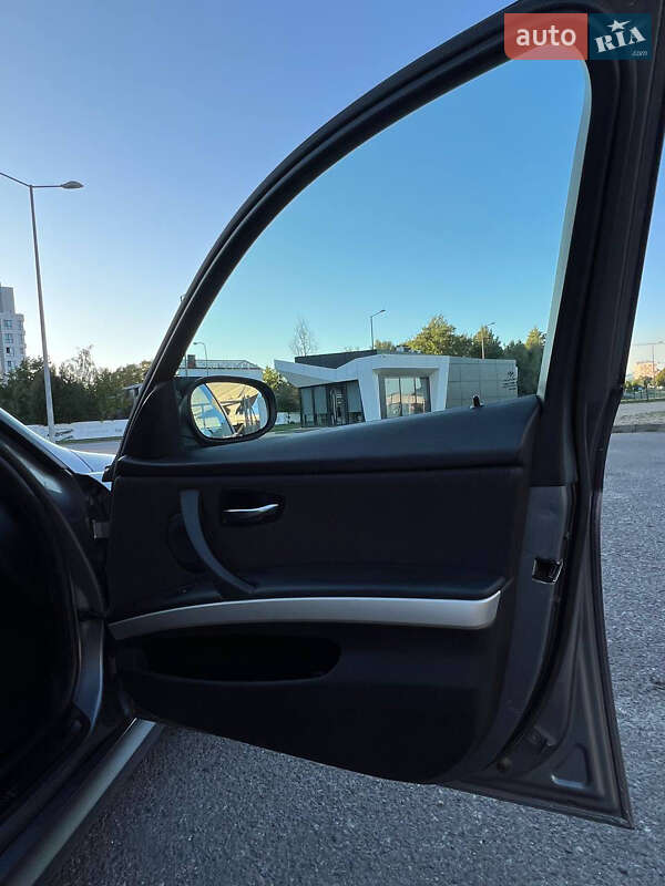 Седан BMW 3 Series 2009 в Львове фото 22 Седан BMW 3 Series 2009 в Львове