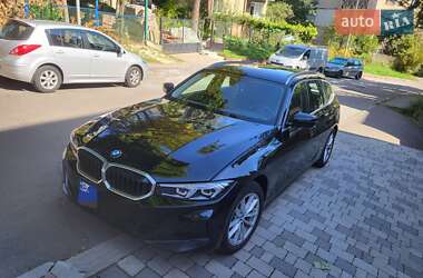 Универсал BMW 3 Series 2022 в Львове