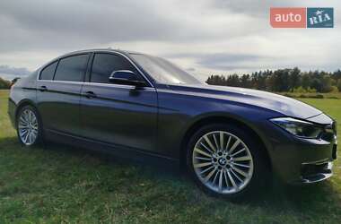 Седан BMW 3 Series 2014 в Сумах