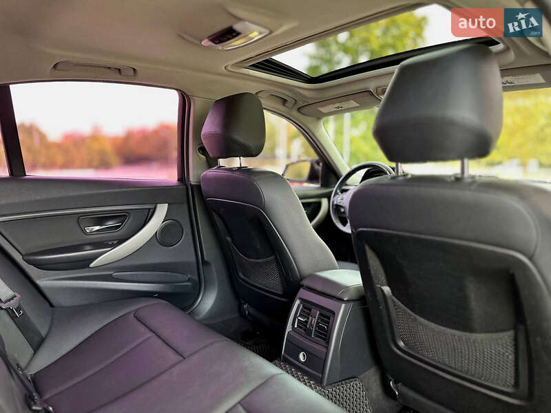 Седан BMW 3 Series 2012 в Днепре фото 20 Седан BMW 3 Series 2012 в Днепре