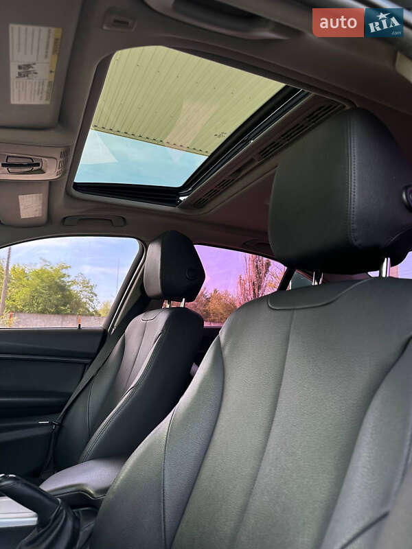 Седан BMW 3 Series 2012 в Днепре фото 39 Седан BMW 3 Series 2012 в Днепре