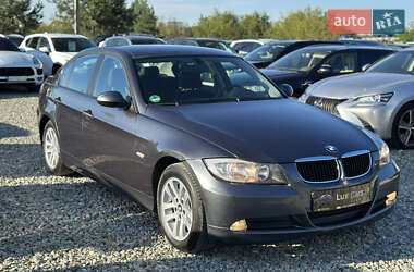 Седан BMW 3 Series 2005 в Ивано-Франковске