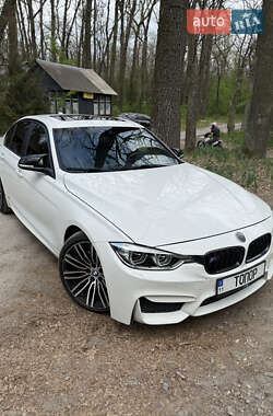 Седан BMW 3 Series 2017 в Софіївській Борщагівці