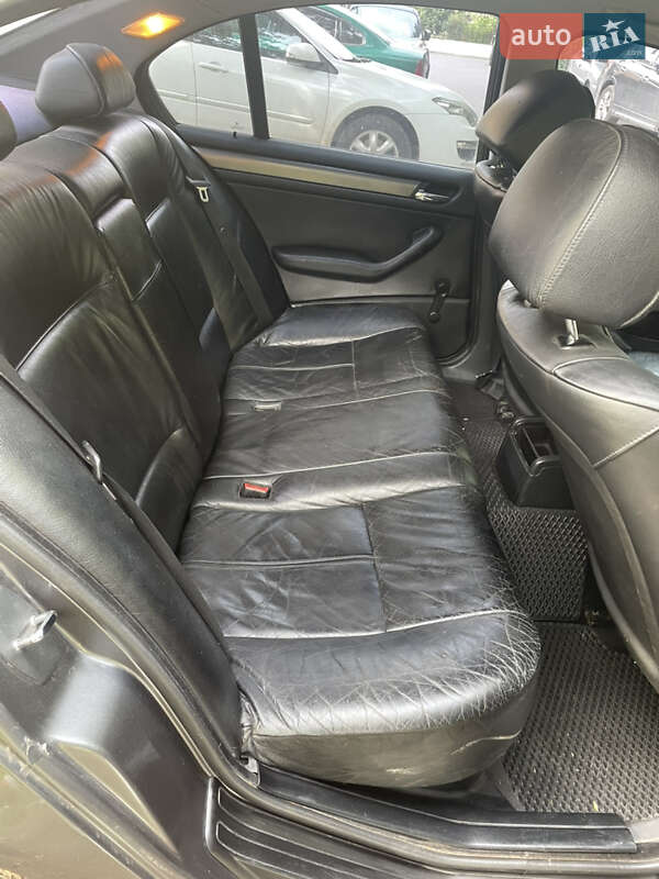 Седан BMW 3 Series 1998 в Ромнах