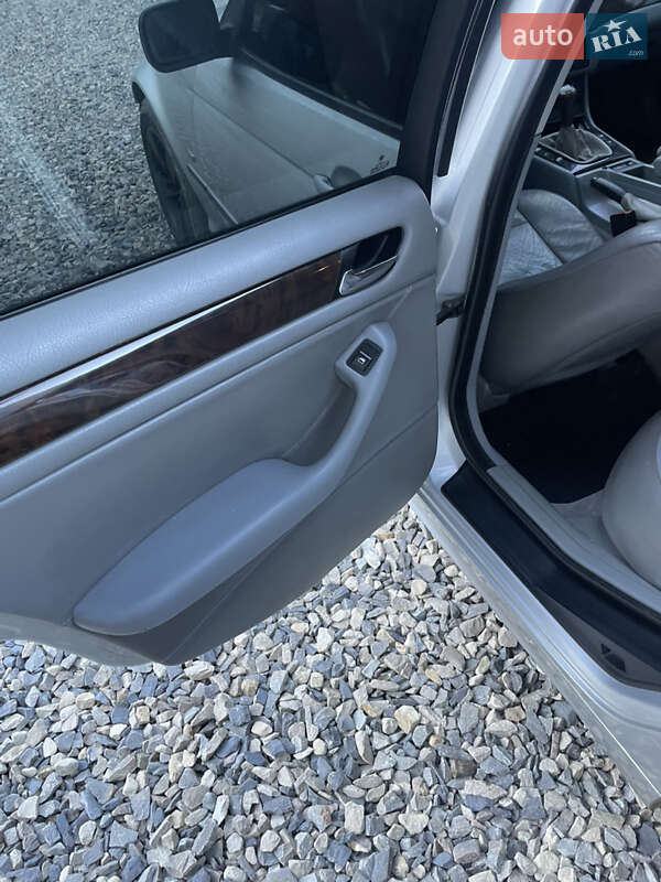 Седан BMW 3 Series 1998 в Микуличине фото 3 Седан BMW 3 Series 1998 в Микуличине