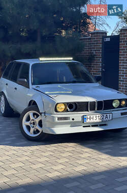 Универсал BMW 3 Series 1990 в Одессе Универсал BMW 3 Series 1990 в Одессе