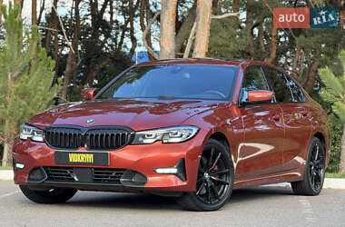 Седан BMW 3 Series 2019 в 