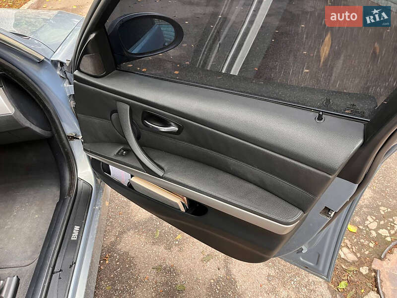 Универсал BMW 3 Series 2005 в Ровно фото 8 Универсал BMW 3 Series 2005 в Ровно