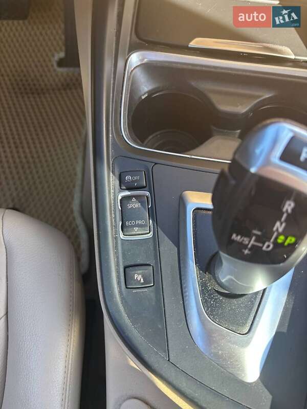 Седан BMW 3 Series 2014 в Киеве