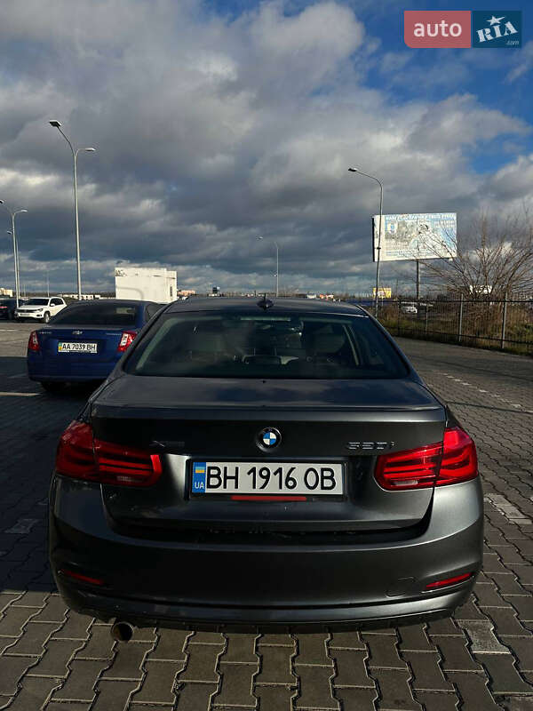 Седан BMW 3 Series 2017 в Одессе