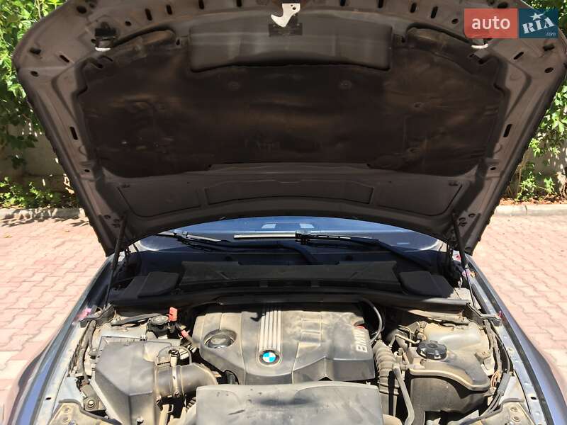 Універсал BMW 3 Series 2009 в Львові фото 39 Універсал BMW 3 Series 2009 в Львові