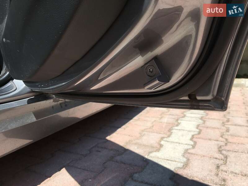 Універсал BMW 3 Series 2009 в Львові фото 57 Універсал BMW 3 Series 2009 в Львові