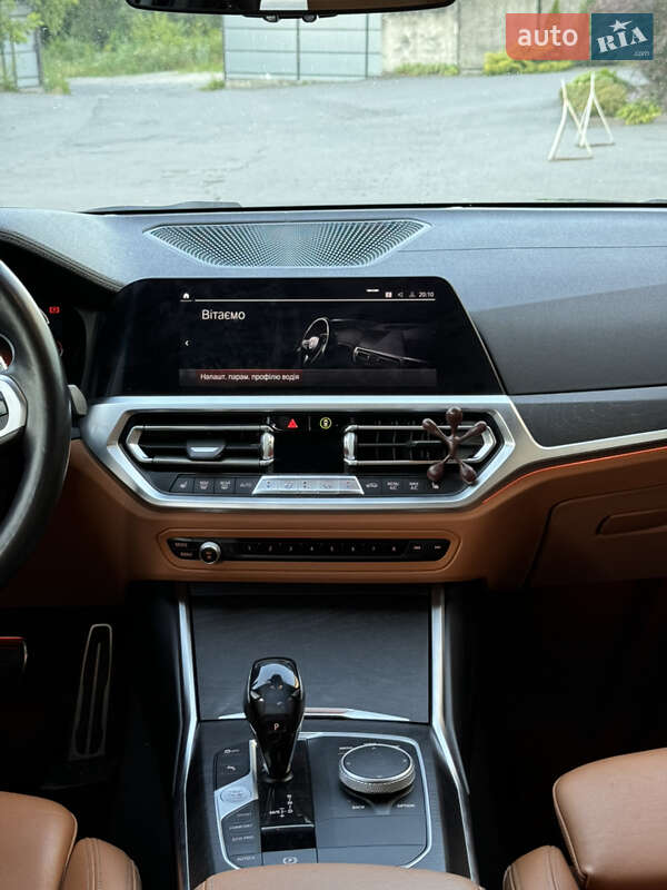 Седан BMW 3 Series 2020 в Виннице