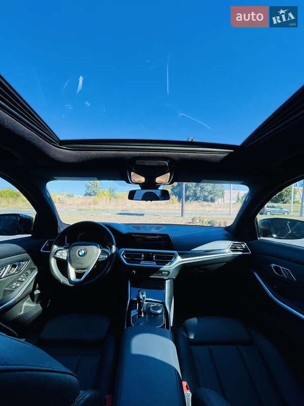 Седан BMW 3 Series 2019 в Кропивницком фото 21 Седан BMW 3 Series 2019 в Кропивницком