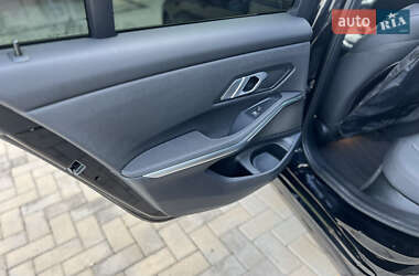Седан BMW 3 Series 2021 в 