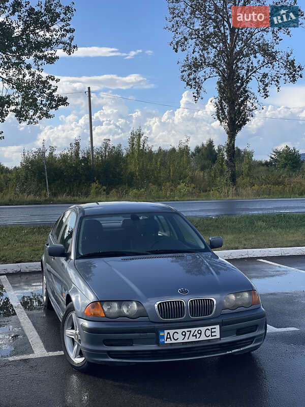 BMW 3 Series 2000