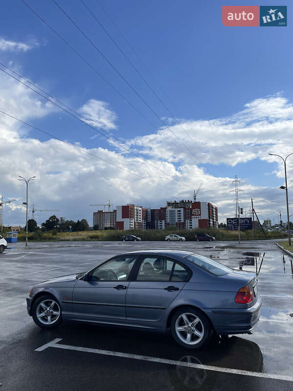 Седан BMW 3 Series 2000 в Луцьку