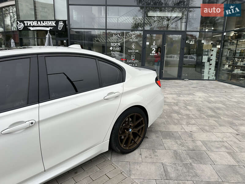 Седан BMW 3 Series 2017 в Ужгороде фото 27 Седан BMW 3 Series 2017 в Ужгороде