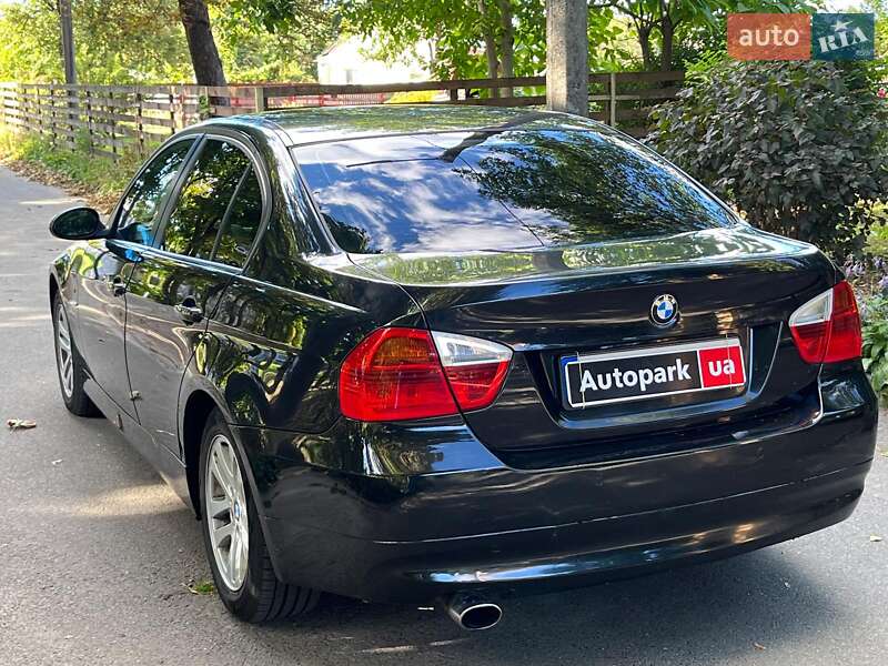 Седан BMW 3 Series 2006 в Києві