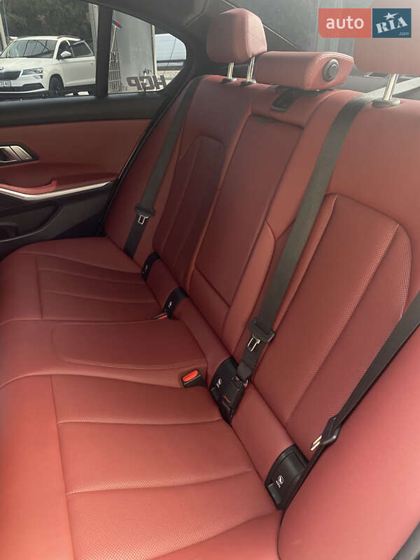 Седан BMW 3 Series 2022 в Днепре