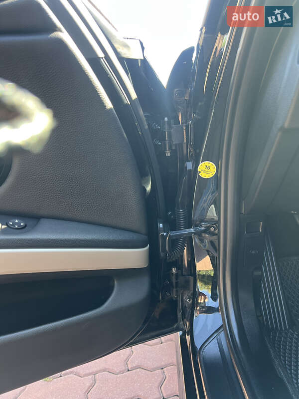 Универсал BMW 3 Series 2012 в Черновцах