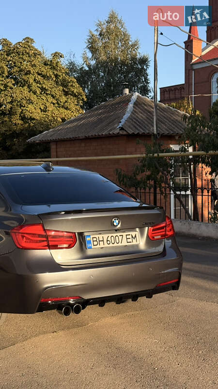 Седан BMW 3 Series 2015 в Белгороде-Днестровском фото 10 Седан BMW 3 Series 2015 в Белгороде-Днестровском