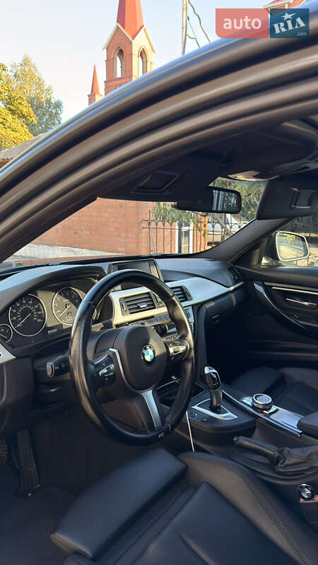 Седан BMW 3 Series 2015 в Белгороде-Днестровском фото 12 Седан BMW 3 Series 2015 в Белгороде-Днестровском