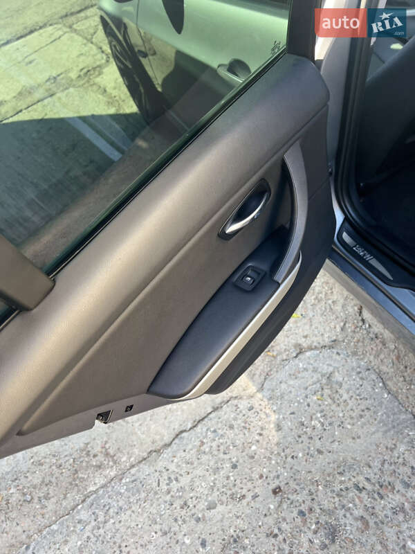 Седан BMW 3 Series 2010 в Одессе фото 34 Седан BMW 3 Series 2010 в Одессе