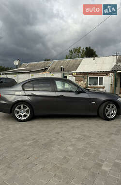 Седан BMW 3 Series 2005 в  фото 3 Седан BMW 3 Series 2005 в