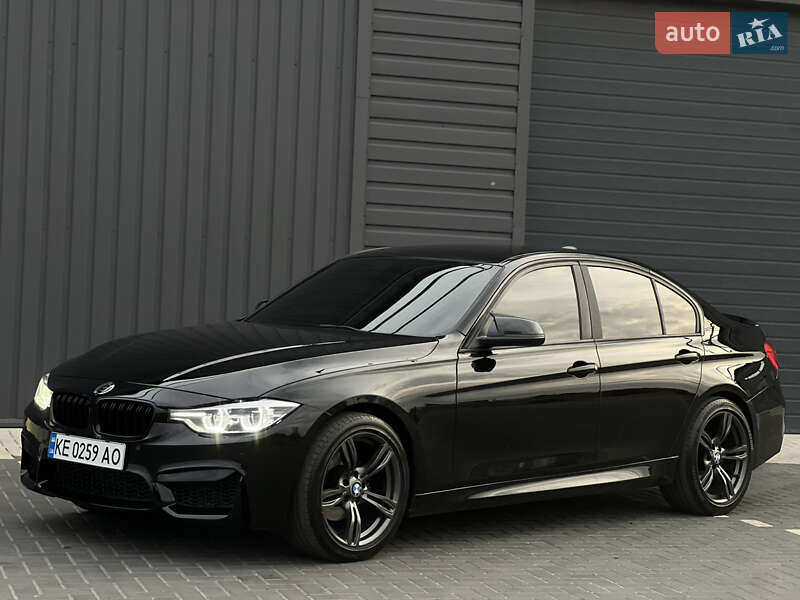 Седан BMW 3 Series 2013 в Кропивницком