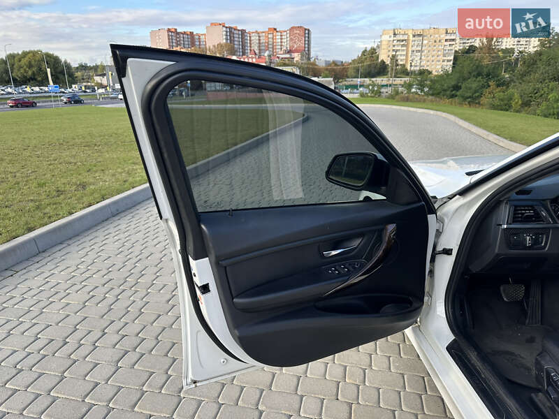 Седан BMW 3 Series 2014 в Львове фото 10 Седан BMW 3 Series 2014 в Львове