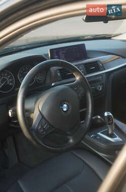 Седан BMW 3 Series 2012 в 