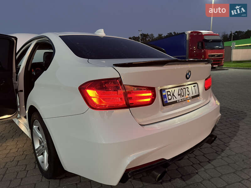 Седан BMW 3 Series 2014 в Радивилове фото 46 Седан BMW 3 Series 2014 в Радивилове