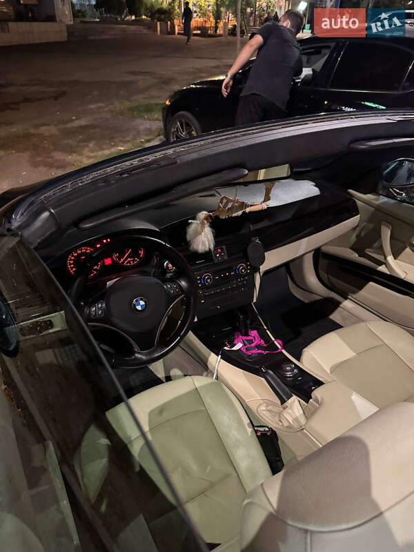 Кабриолет BMW 3 Series 2007 в Хмельницком