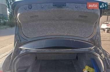 Седан BMW 3 Series 2005 в  фото 14 Седан BMW 3 Series 2005 в