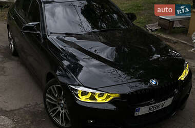Седан BMW 3 Series 2016 в Киеве