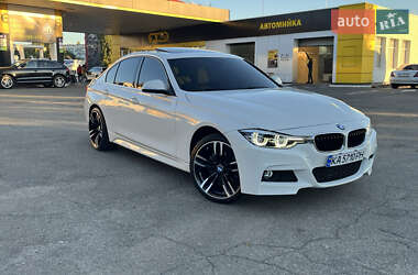 Седан BMW 3 Series 2017 в 