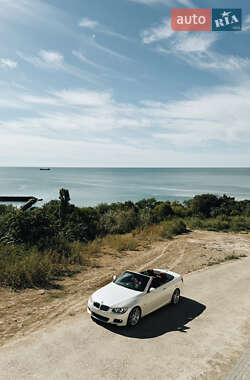 Кабриолет BMW 3 Series 2013 в 