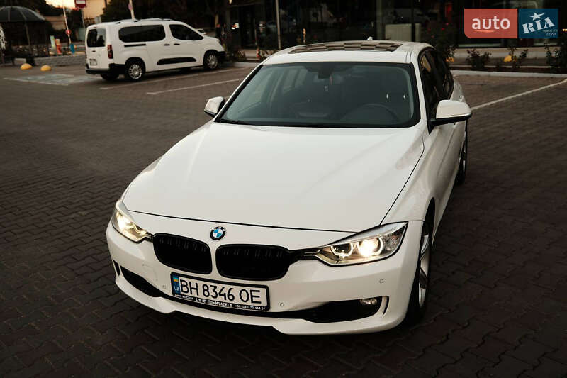 Седан BMW 3 Series 2014 в Киеве