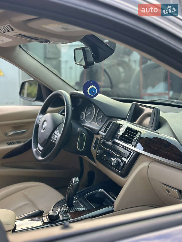 Седан BMW 3 Series 2014 в Прилуках