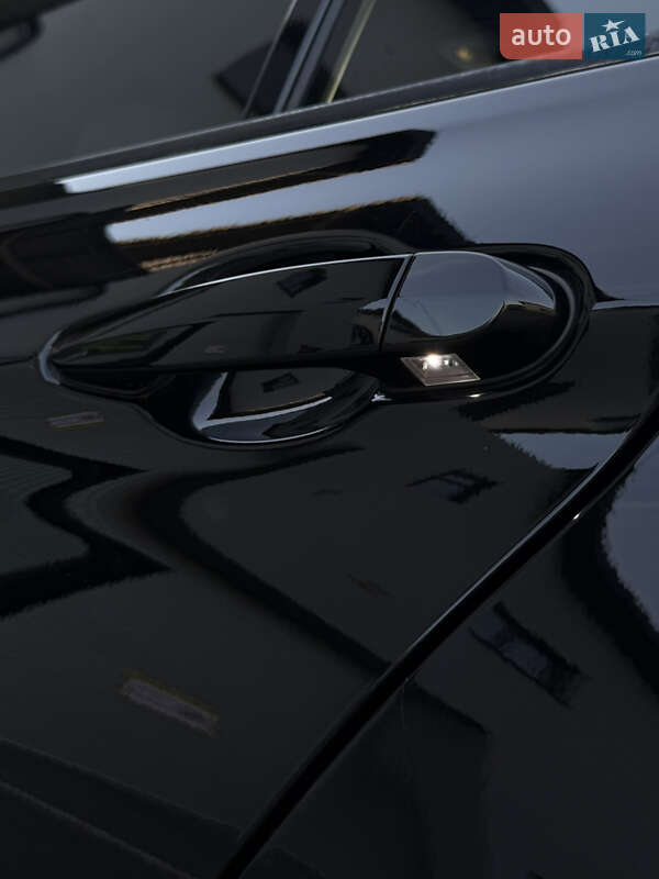 Седан BMW 3 Series 2018 в Луцке фото 37 Седан BMW 3 Series 2018 в Луцке
