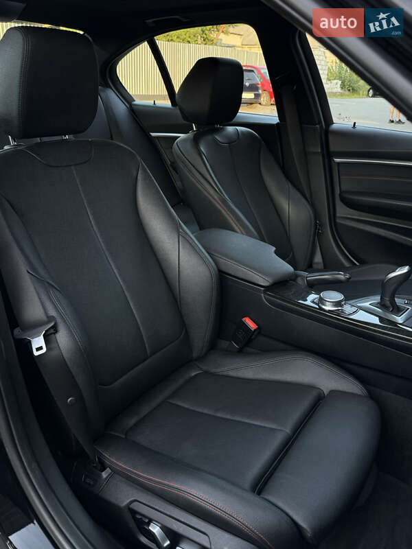 Седан BMW 3 Series 2018 в Луцке фото 52 Седан BMW 3 Series 2018 в Луцке