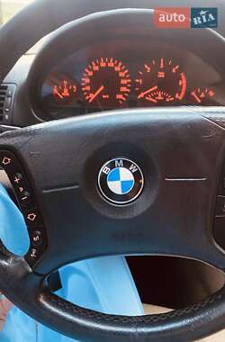 Универсал BMW 3 Series 2000 в 
