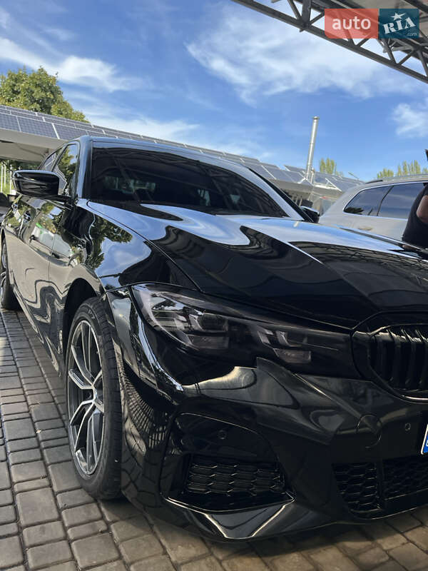 Седан BMW 3 Series 2019 в Кропивницком фото 26 Седан BMW 3 Series 2019 в Кропивницком