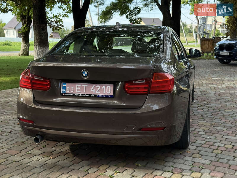 Седан BMW 3 Series 2012 в Тячеве фото 16 Седан BMW 3 Series 2012 в Тячеве