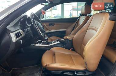 Купе BMW 3 Series 2011 в 