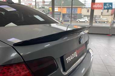 Купе BMW 3 Series 2011 в 