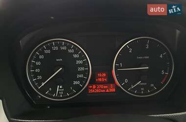 Купе BMW 3 Series 2011 в 