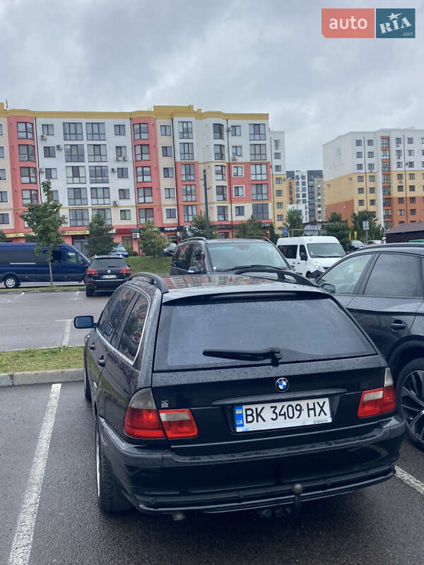 Универсал BMW 3 Series 2004 в Ровно
